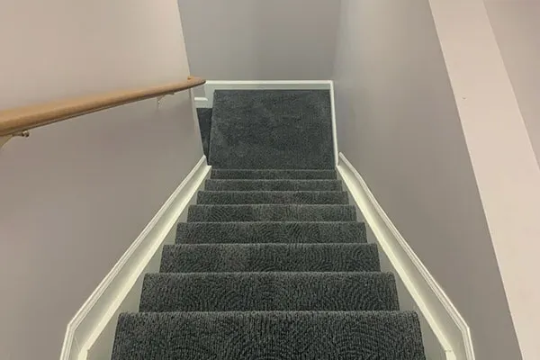 1362873